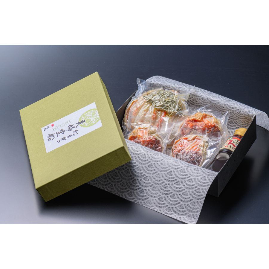 ＜蟹の匠 魚政＞プレミアムズワイガニ 雌雄の甲羅盛り 夫婦宝船（めおとたからぶね） 中サイズ（240g×1・75g×3） 濃縮ダシ付き