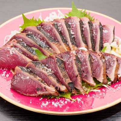 ふるさと納税 南国市 モチモチ食感!釣れたて発送!ビリかつおわら焼きタタキ300g×4節(タレ・ニンニク付) |  | 01
