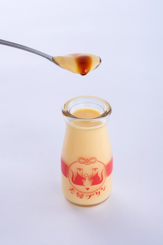 
                  【地元高校生おすすめ】夫婦カワウソプリン 4本 セット カワウソ プリン ぷりん 4個 牛乳 卵 たまご プリンセット 高校生 お菓子 洋菓子 おかし おやつ デザート スイーツ ギフト プレゼント お土産 水族館 夫婦 夫婦岩 二見 伊勢市 真珠漬本舗 三重 伊勢 （1236）
                