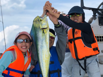 【 釣り船 】 釣り船貸し切り