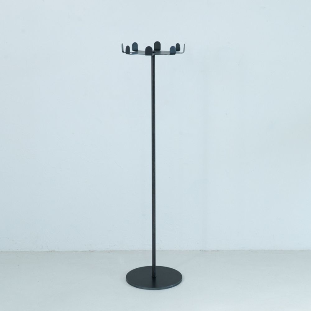 【ふるさと納税】パラソルスタンド 傘立て PARASOL STAND パラソル 傘 アイアン スチール 鉄製 金属製 アンティーク レトロ インテリア モダン シンプル おしゃれ スタイリッシュ スリム コンパクト 家具 屋外 日本製 国産 67000円 6万7千円 佐久間工業 SIKAKU 岐阜県 大垣市