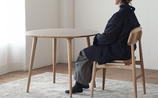 単色メラミン材のラウンドダイニング （70cm） ベージュ色 ／ テーブル 机 ラウンドテーブル 丸テーブル インテリア 家具 ダイニング 日本製 福岡県 柳川市