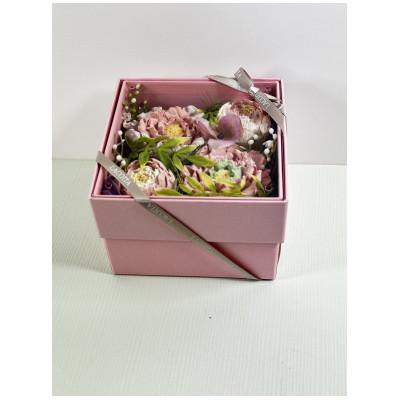 ふるさと納税 直方市 漆喰の花ラコッタ「ボックスアレンジ」ピンク |  | 01