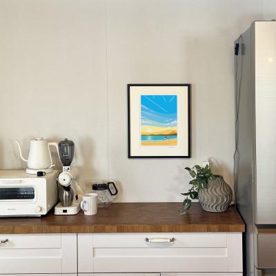 ふるさと納税 茅ヶ崎市 湘南・茅ヶ崎で描く、海を感じるイラストアート『ジークレーアートフレーム　SL-02』(大:四つ切) |  | 01
