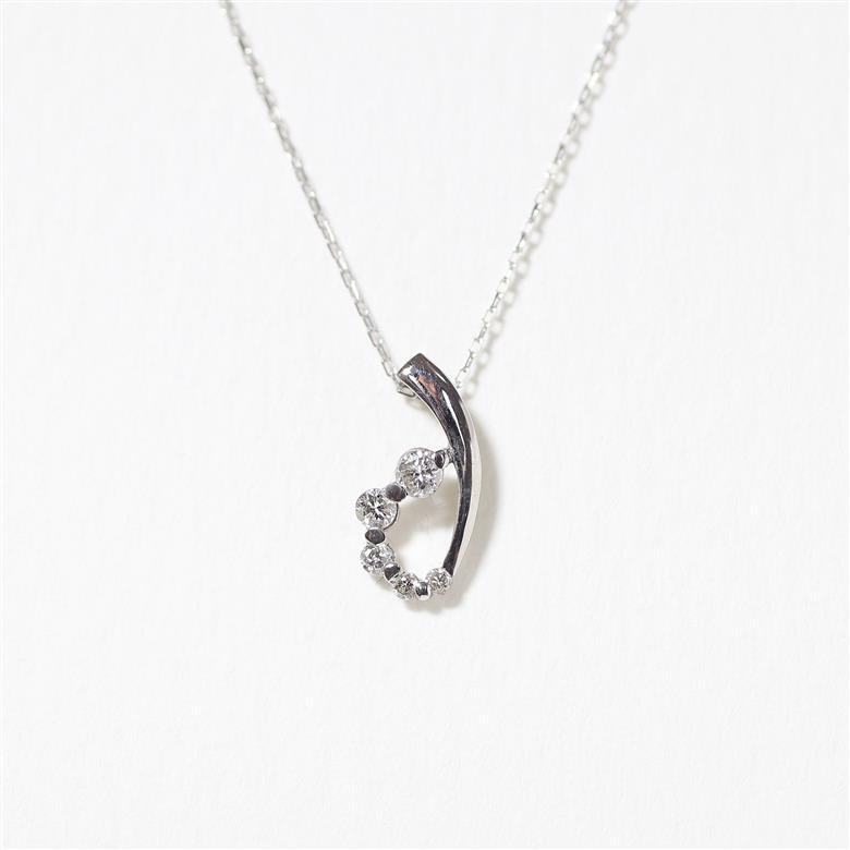 プラチナ 0.12ct グラデーションダイヤモンドペンダント　BQ204
