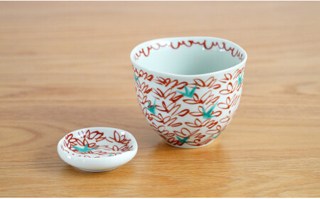 A10-208 有田焼 ゆらり和カップ＆豆皿セット/赤絵風花【藍土】