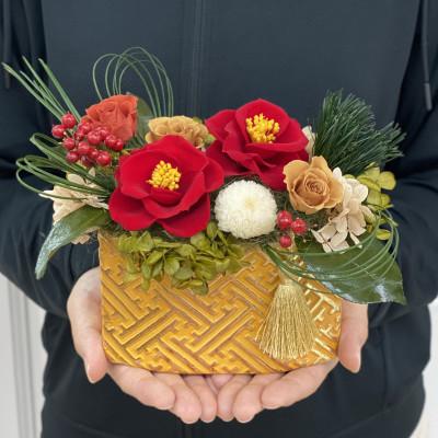 ふるさと納税 春日部市 プリザーブドフラワーアレンジ【椿花(ちはな)】春日部市 シュガーパイン