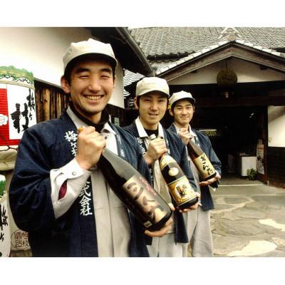 ふるさと納税 佐世保市 【毎月定期便】フルーティーな純米吟醸・吟醸酒　一升瓶プチ贅沢セット【梅ヶ枝酒造】全3回 |  | 01