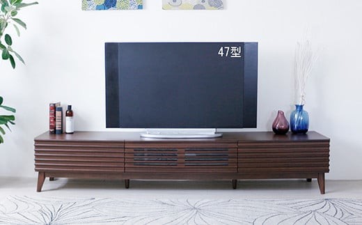 ※テレビ等は付属しておりません