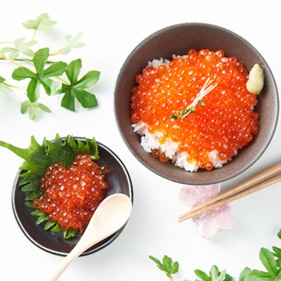 北海道とまり産　いくら醤油漬け　100g×1パック【配送不可地域：離島】【1715401】