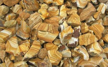 【5個口】庭石、ごろた石 天草中粒（60mm～150mm） 約20kg土嚢袋入り 合計約100kg 天草石 中粒 ブラウン 茶色 石 天然石 庭 熊本県 上天草市