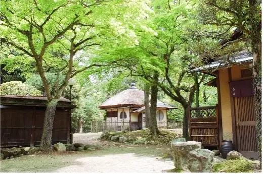 宿泊券 江戸三 1泊2食付宿泊券（2名様1室） チケット 奈良公園 C-37