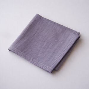 植木屋のまち川口の木で染めた「言ノ葉タオル 黒鉄黐(クロガネモチ)」【1719198】