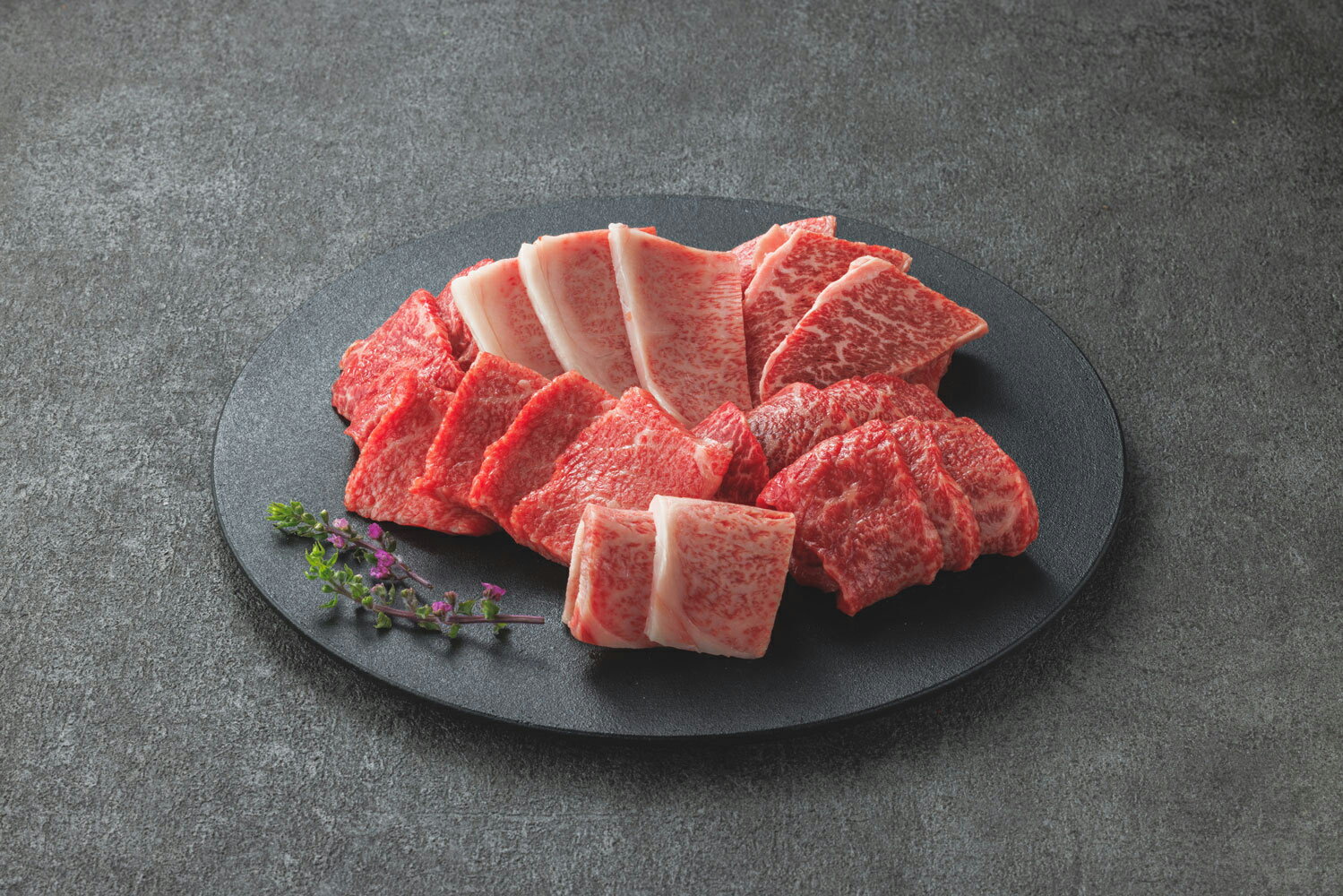 【ふるさと納税】DN-040-002 鳥取和牛希少部位の焼肉＆大容量切り落とし　牛 牛肉 焼き肉 焼き肉用 牛丼 煮込み料理 鳥取県 鳥取県産 鳥取牛 大山町 大山 お土産 返礼品 国産 高級 高級品 お取り寄せ ご当地