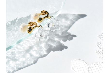 イヤリング iriser おだかうめ | イヤリング アクセサリー