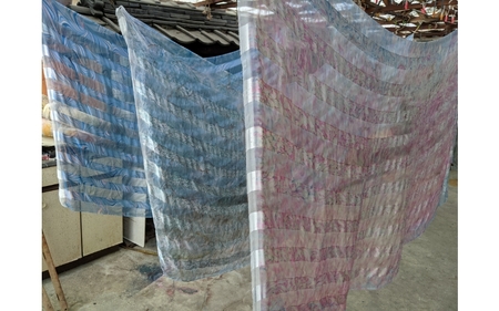 墨流し染 シルク ネクタイ (01緑泡柄) / 一点物 絹 現代風 アート サテン織 贈り物 上品 染美堂 奈良県 葛城市【snbd011】