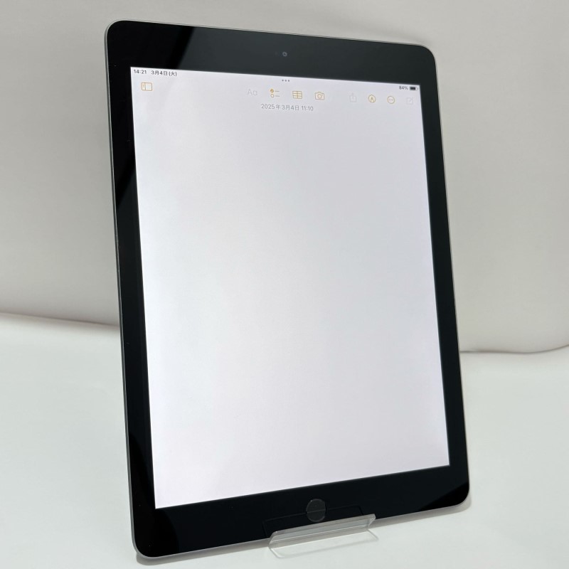 iPad 第6世代 32GB Wi-Fiモデル スペースグレー 中古 アイパッド Bランク品