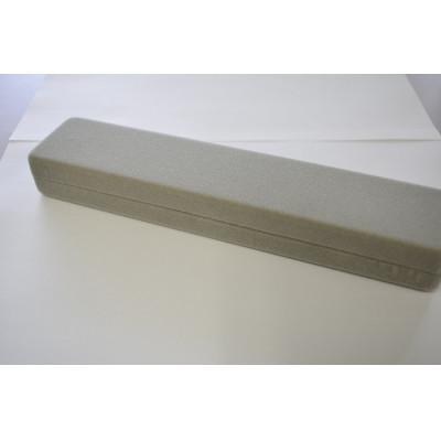 ふるさと納税 韮崎市 Pt900 メレーダイヤ27個 0.15ct ハート型 ペンダントネックレス Islauth7 |  | 03