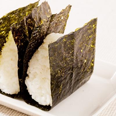 ふるさと納税 太宰府市 有明海産初摘み海苔「のりさん」全形90枚　アルミパッケージ9袋 |  | 01