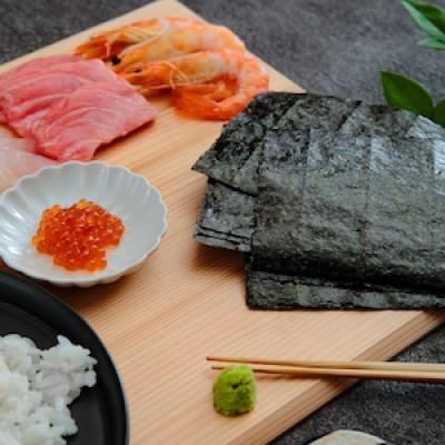 ふるさと納税 太宰府市 【チャック付無添加!】福岡有明のり(焼のり)全形10枚(10枚×1セット)一番摘み限定(太宰府市) |  | 03