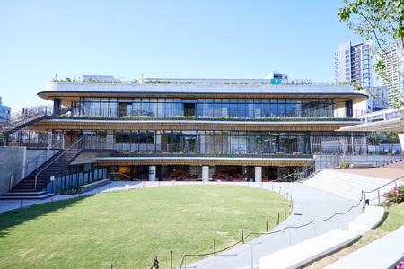 Tiki’s Tokyo 10,000円分お食事券【185001】ﾁｹｯﾄ 飲食 券 ﾊﾜｲ ﾚｽﾄﾗﾝ ﾃﾞｰﾄ ﾌﾟﾚｾﾞﾝﾄ お食事