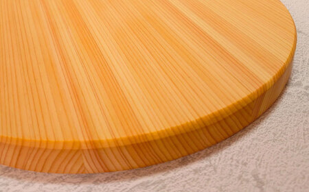 紀州ひのきの丸型まな板(27cm)　日田市 / 木の蔵 仙遊　カッティングボード 木製 包丁に優しい[ARFK004]