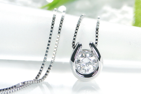 Pt900 【0.30ct】 馬蹄モチーフ Hカラー ダイヤモンドネックレス CSN00191-pt SWAV044|山梨県 昭和町 ジュエリー アクセサリー ギフト プレゼント 贈り物 記念日 誕生