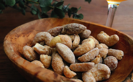 【軽井沢いぶる】  燻製キャラメルナッツ 80g 5袋セット アーモンド ピーナッツ カシューナッツ おつまみ おやつ 大満足 美容 健康 人気