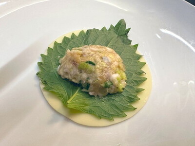 【定期便12ヶ月】餃子専門店青春餃子　大葉三太郎餃子15個入り×3パック 45個（計540個）