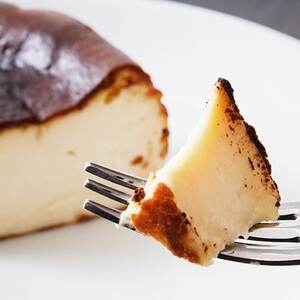 クッチーニのバスク風チーズケーキ　与謝野町産米粉使用グルテンフリー手作りケーキ　15cm×2ホール【配送不可地域：離島】【1671865】