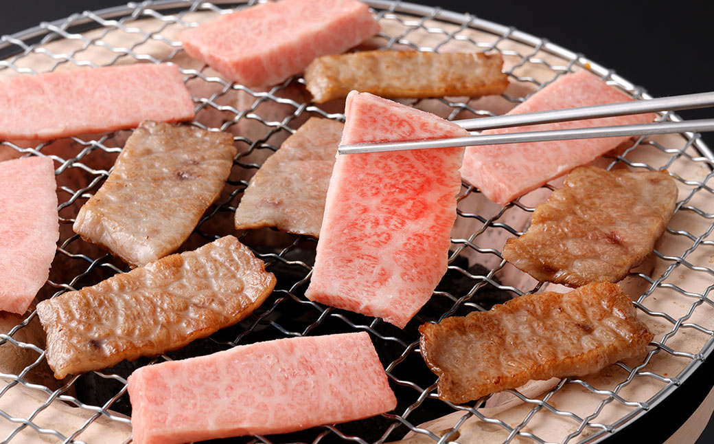 【1ヶ月毎12回定期便】くまもと黒毛和牛 カルビ 焼肉 計3.6kg（300g✕12回）