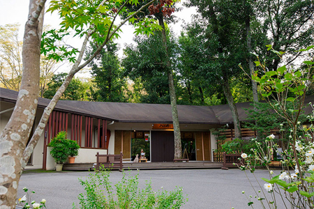 おんりーゆー 1泊2食付きペアご宿泊券【金時】