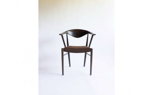 
                  TataraF-type 鉄染め仕上げ（座面：布、革、板）
                