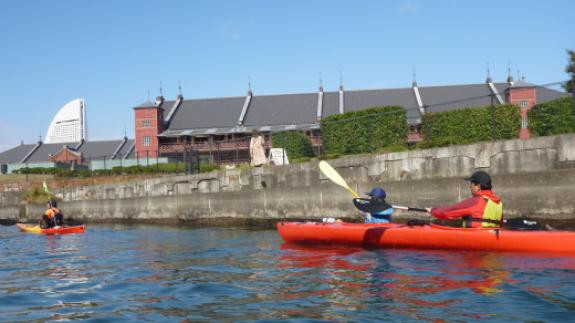 
シーカヤック教室　赤レンガミニツーリング１名様ご利用券（高校生以上）
