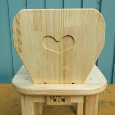 ふるさと納税 泉佐野市 手作り木製 お子様用、机・いすセットVer.2 Lサイズ「ハート」 099H2199 |  | 03