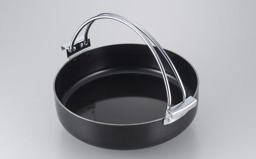 鉄製特厚すきやき鍋20cm キッチン用品 なべ 料理 焼き肉 200mm 燕三条製【010S304】