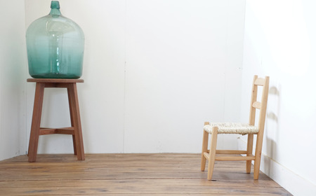 【子供椅子】 い草座面の素朴なこども椅子 手作り 木製 【Ojn Handmade Hut】 | 新潟県 出雲崎町