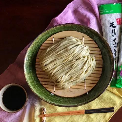 【沖縄ウスリファーム】よみたんモリンガ乾麺（160gx4袋セット）