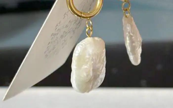 ピアス 淡水パールのフープピアス / アクセサリー ピアス フープピアス 淡水パール サージカルステンレス 18金メッキ 大阪府 / 大阪府藤井寺市/JamFlowerSalon [BLAW006]