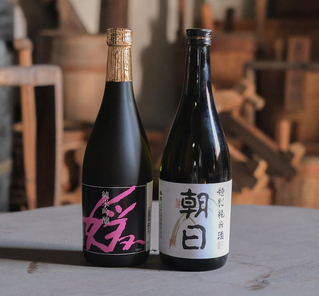 
特別純米酒・純米吟醸　720mL　飲み比べ2本セット【三宅酒造】018-006
