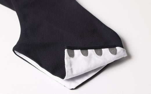 雲才足袋四枚馳黒底【25.5cm】