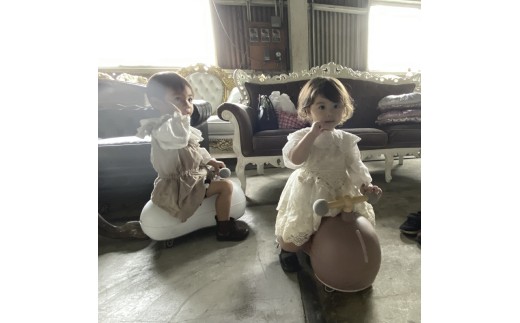 ベビースクーター marm baby scooter 1台 monotone 1歳 2歳 誕生日プレゼント 静音キャスター 360度全方位走行 乗用玩具 乗用おもちゃ 玩具 おもちゃ ビジーカー スクーター ベビー 幼児 赤ちゃん キッズ こども 子ども 子供 子供用 人気 おすすめ プレゼント ギフト 贈答 贈り物 お祝い 誕生日 バースデー バースデープレゼント 京都 八幡 サーチライト