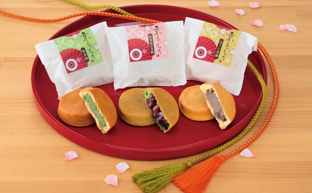 
                  京もっちり詰合せ 15個入(3種×各5個セット)〈お菓子 和菓子 スイーツ 京都 抹茶スイーツ どら焼き まんじゅう 宇治抹茶 あずきあん 抹茶あん ほうじ茶あん 餡 上品 もち粉 加工食品〉  n01170
                