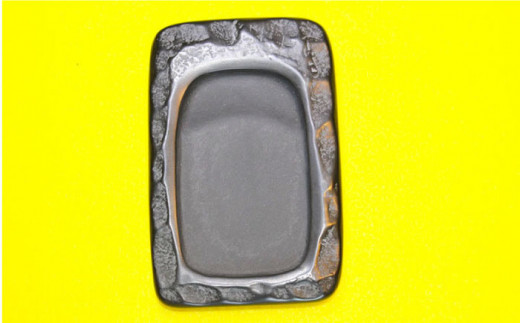 【現代の名工が製作】 若田石 硯 A【岩坂芳秀堂】《対馬市》対馬 自然石 すずり 職人 書道セット 習字 一点物 伝統 工芸品 [WBB004]