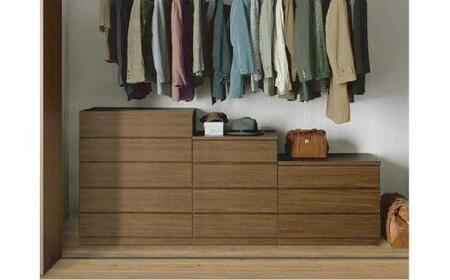 幅80-4段（奥行44cm）クローゼットチェスト「フィット」ウォールナット色 桐たんす 押入れ収納 衣類収納【丸田木工】