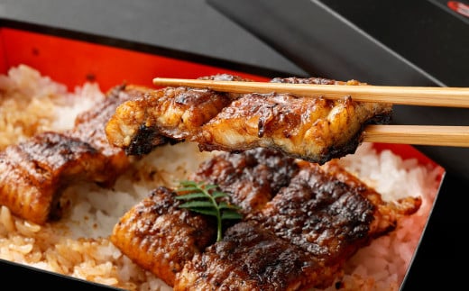 うな重 （上） 3人前 鰻 ウナギ 鰻重 うなぎの蒲焼 鰻の蒲焼 蒲焼き タレ うなぎのタレ 山椒 ごはん ご飯 国産