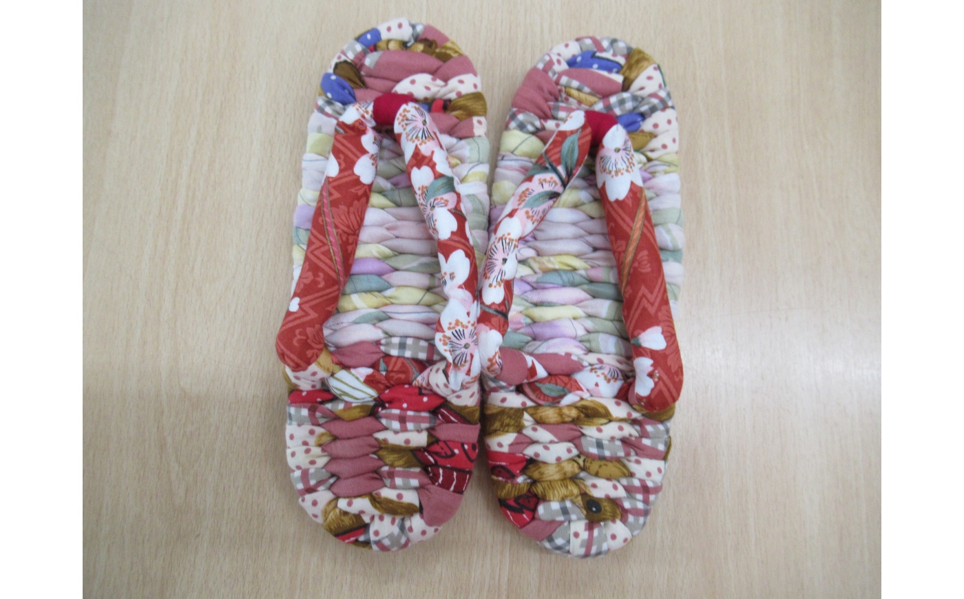 串原の布ぞうり 女性用 Mサイズ (23.5cm～24.5cm) / ぞうり 草履 女用 履物 室内履き 恵那市 / マレットハウス [AUCU007]
