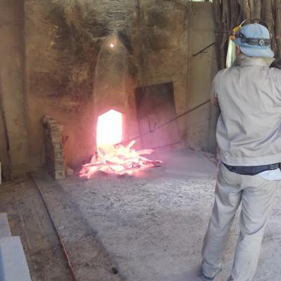 ふるさと納税 由良町 紀州備長炭　馬目中半丸　15kg |  | 02