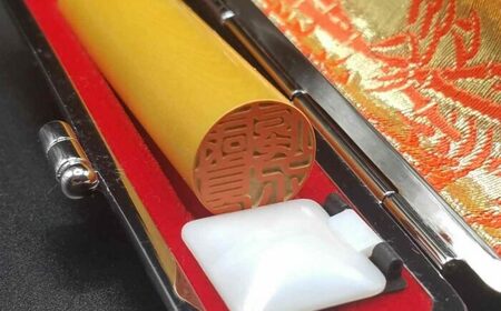 人生の節目にお役に立つ「実印と銀行印セット」 職人が厳選した本柘 実印約15.0mm・銀行印約12.0mm / ハンコ はんこ 判子 印鑑 実印 銀行印 【国見印章堂】[ATEX010]