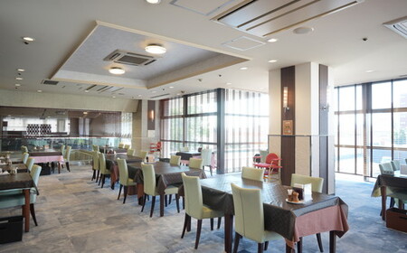 フレックスホテル宿泊券（ペア）松阪牛を使った豪華夕食＆地元食材を使った朝食付！【8-36】